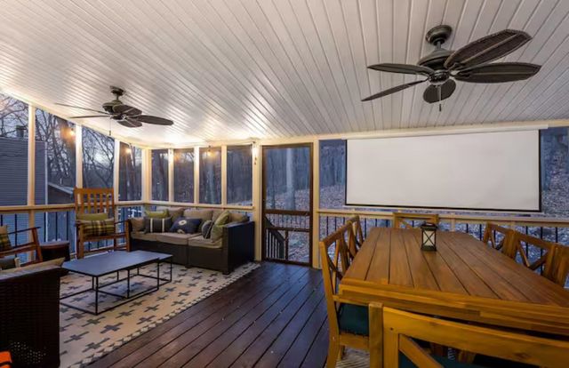 2964 HOPKINS DR, Mcgaheysville, VA 22840