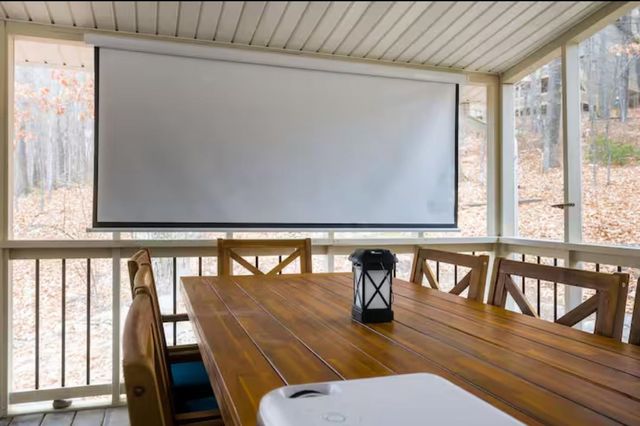 2964 HOPKINS DR, Mcgaheysville, VA 22840