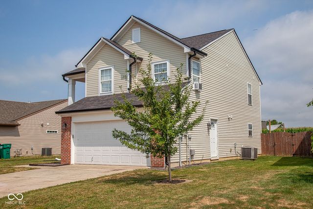 1214 Harvest Ridge Circle, Franklin, IN 46131