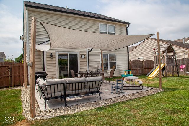 1214 Harvest Ridge Circle, Franklin, IN 46131