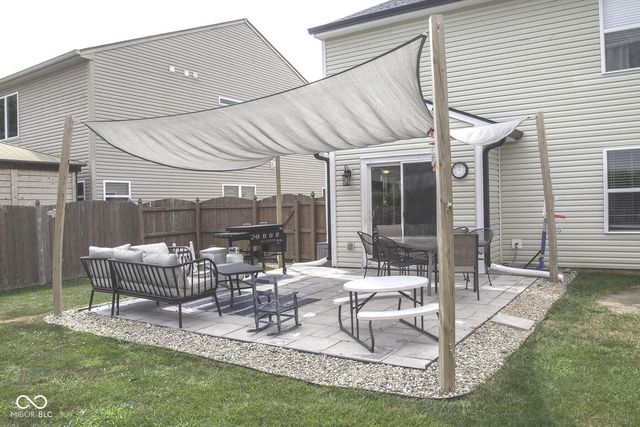 1214 Harvest Ridge Circle, Franklin, IN 46131