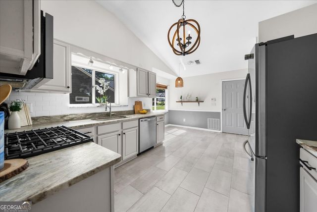 4209 Harris Ridge Court, Roswell, GA 30076
