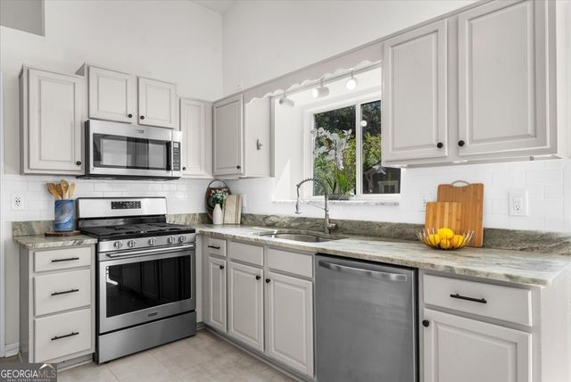 4209 Harris Ridge Court, Roswell, GA 30076