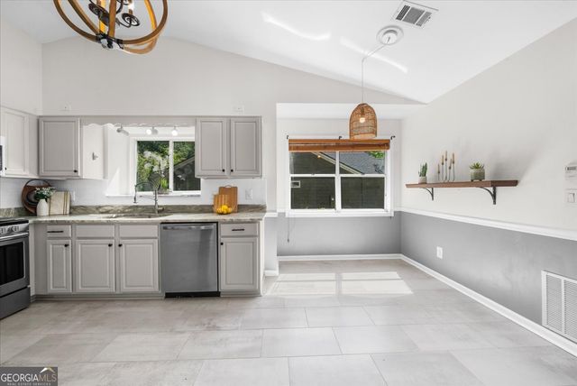 4209 Harris Ridge Court, Roswell, GA 30076