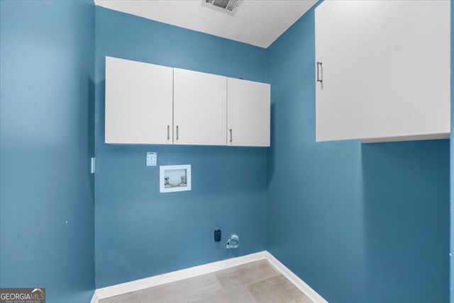 4209 Harris Ridge Court, Roswell, GA 30076