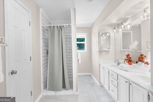 4209 Harris Ridge Court, Roswell, GA 30076