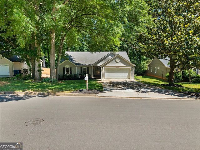 4209 Harris Ridge Court, Roswell, GA 30076