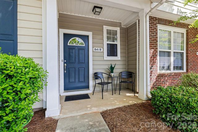 8418 Chaceview Court, Charlotte, NC 28269