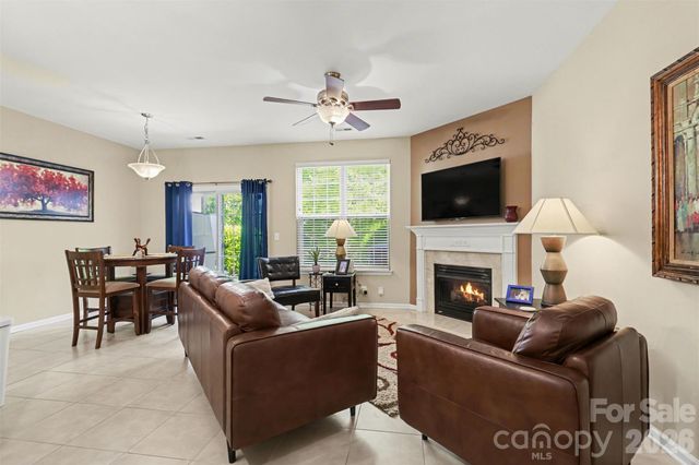 8418 Chaceview Court, Charlotte, NC 28269