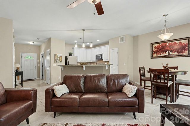 8418 Chaceview Court, Charlotte, NC 28269