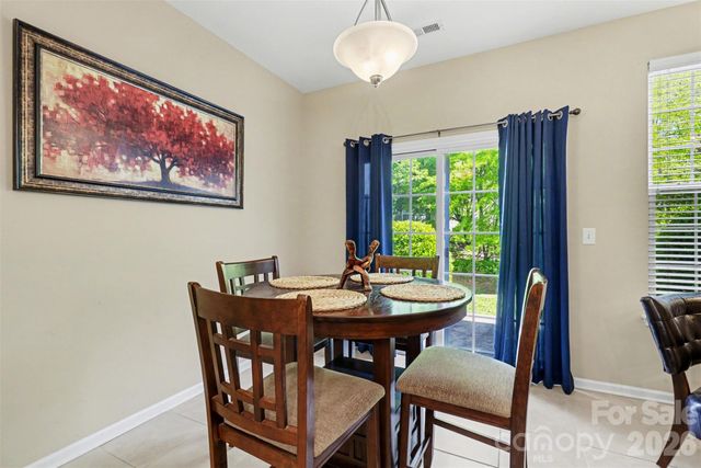 8418 Chaceview Court, Charlotte, NC 28269