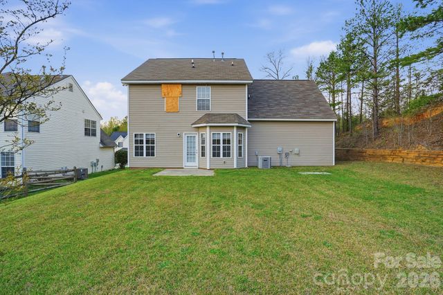 634 Longacre Drive, Charlotte, NC 28214