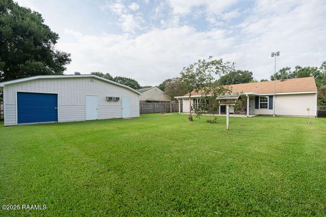 109 Drake Drive, Lafayette, LA 70503