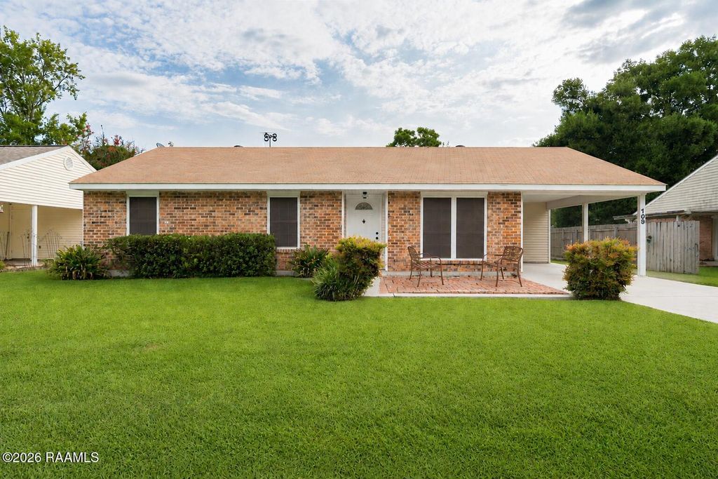 109 Drake Drive, Lafayette, LA 70503