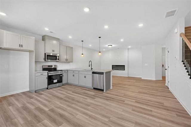 74 Jacobs Farm Lane 31, Lawrenceville, GA 30045