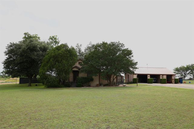 507 N Highway 95 Highway, Granger, TX 76530