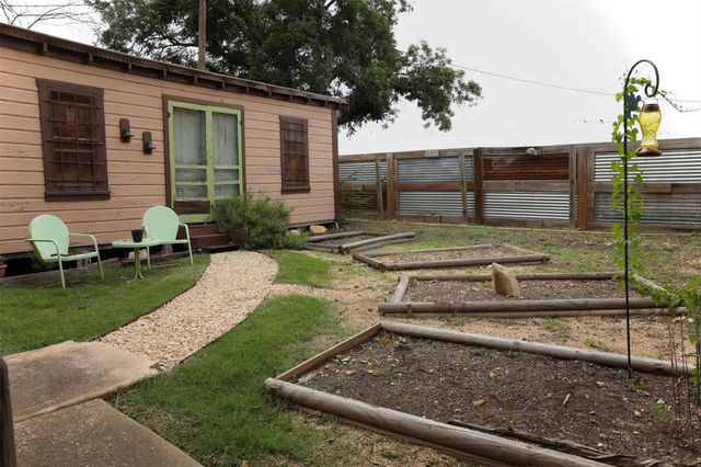 507 N Highway 95 Highway, Granger, TX 76530