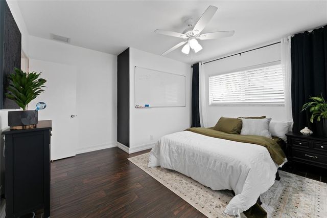 22111 W Serenata Cir Circle W, Boca Raton, FL 33433