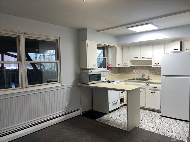 2545 Hollers Avenue, Bronx, NY 10475
