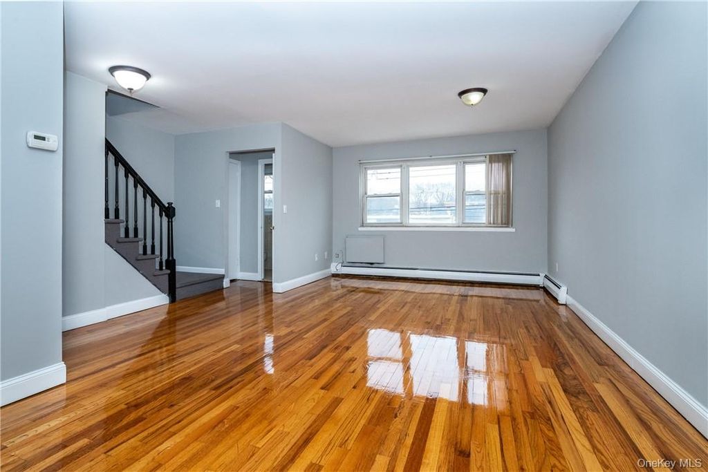 2545 Hollers Avenue, Bronx, NY 10475 — photo 2