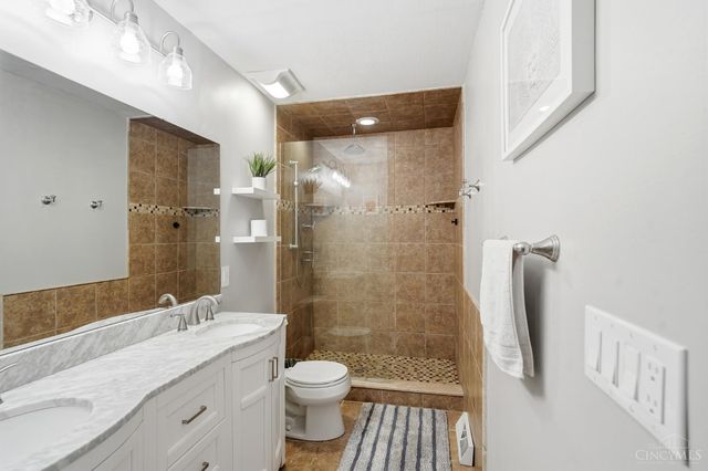 7843 Woodside Court, Deerfield Twp., OH 45039