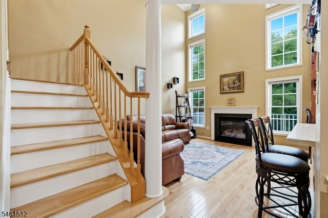 16 Magnolia Way, North Haledon Boro, NJ 07508