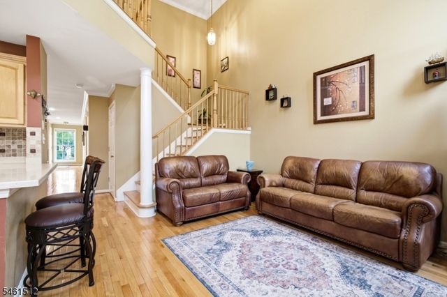 16 Magnolia Way, North Haledon Boro, NJ 07508