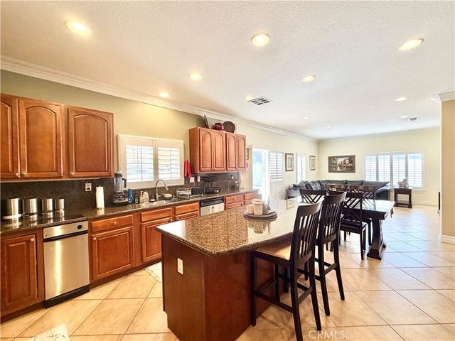 26187 Isherwood Street, Murrieta, CA 92563