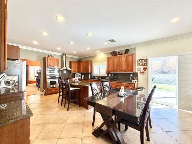 26187 Isherwood Street, Murrieta, CA 92563