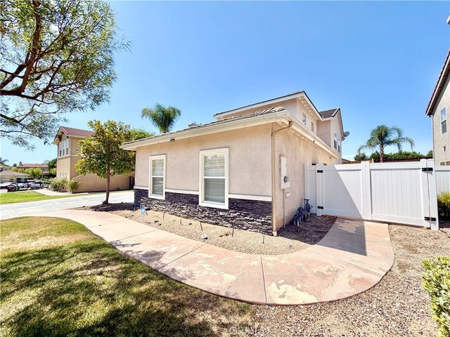 26187 Isherwood Street, Murrieta, CA 92563