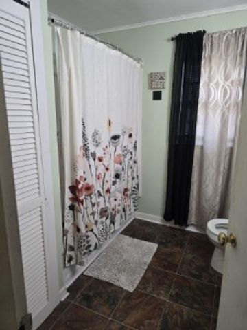 203 Victor Reiter Pkwy, Portland, TN 37148