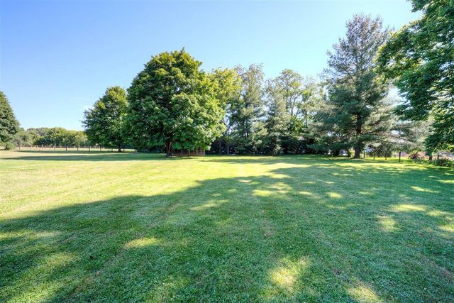 130 Schoolhouse Road, Frankfort, KY 40601