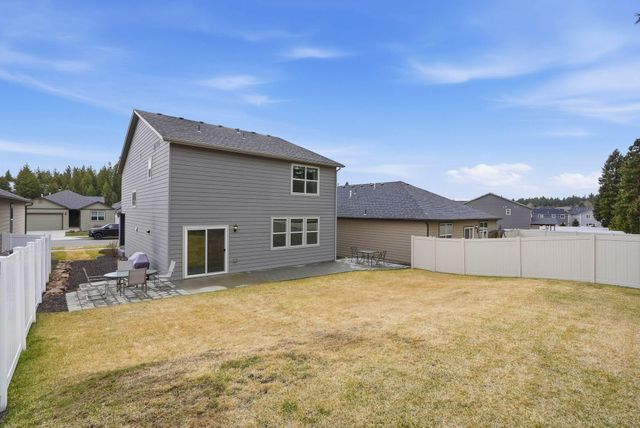 1115 E Paske Rd, Colbert, WA 99005