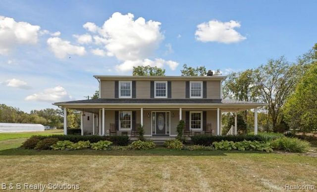 8560 Hough Road, Almont, MI 48003