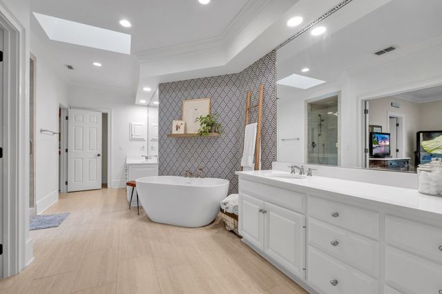 8555 Congressional Drive, Tallahassee, FL 32312