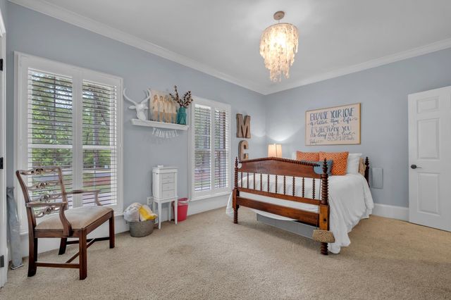 8555 Congressional Drive, Tallahassee, FL 32312