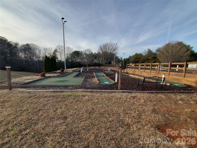 101 N Cardinal Drive, New London, NC 28127