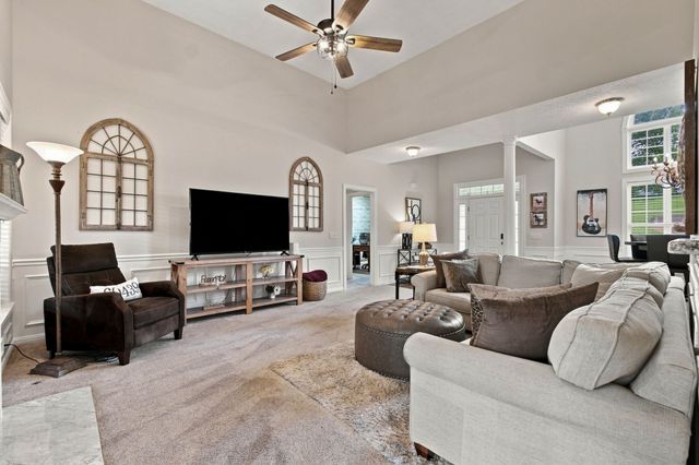130 Cedar Ridge Ln, Hendersonville, TN 37075