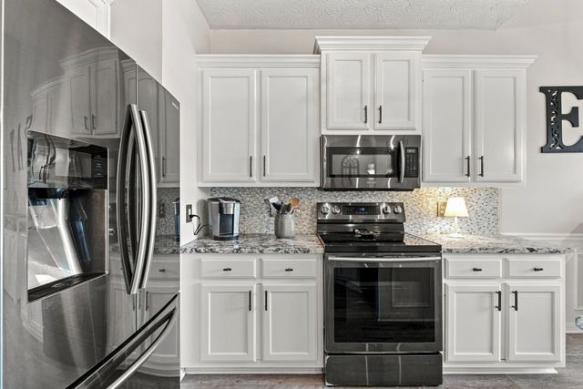 130 Cedar Ridge Ln, Hendersonville, TN 37075