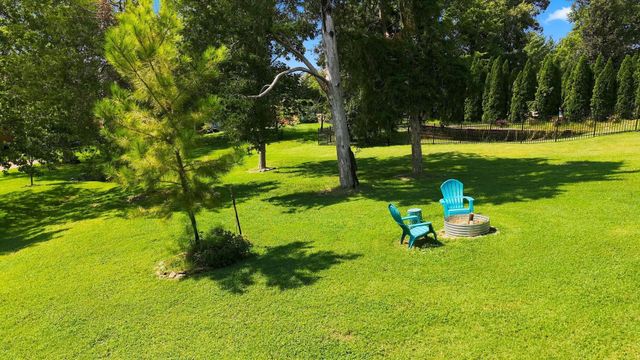 130 Cedar Ridge Ln, Hendersonville, TN 37075