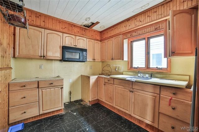 52 Wade Avenue, Buffalo, NY 14214