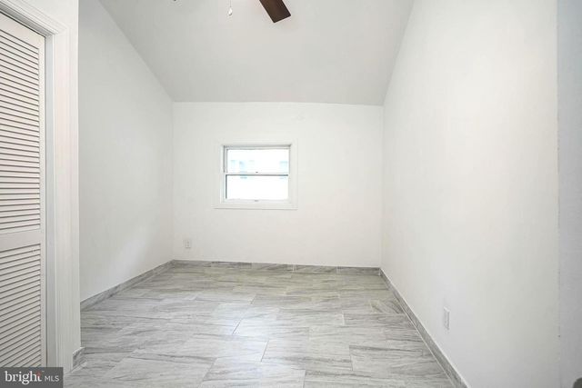1404 8TH AVE, Williamstown, NJ 08094