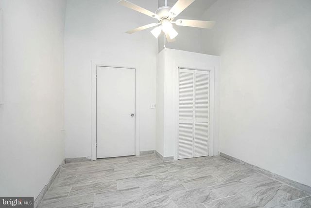 1404 8TH AVE, Williamstown, NJ 08094
