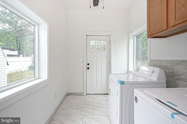 1404 8TH AVE, Williamstown, NJ 08094