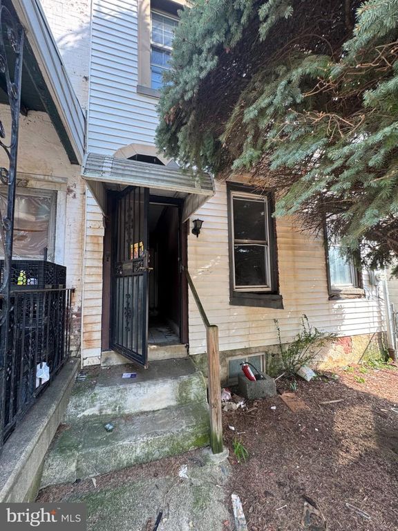 4271 PAUL ST, PHILADELPHIA, PA 19124 — photo 2