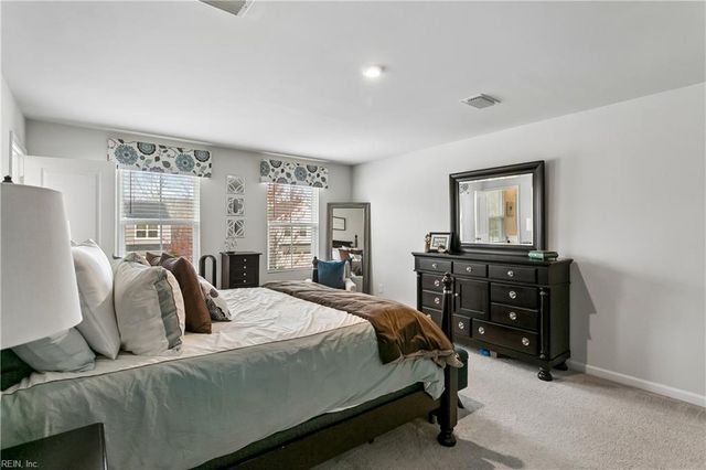 104 Pettigrew CT, Williamsburg, VA 23185