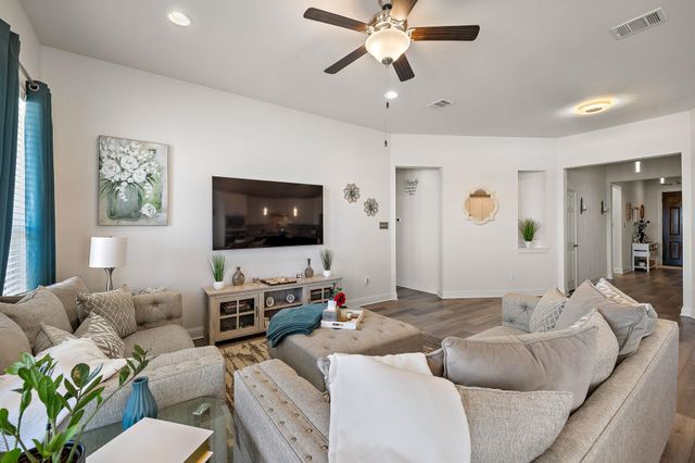 21025 Brooklynn Melissa DR, Pflugerville, TX 78660