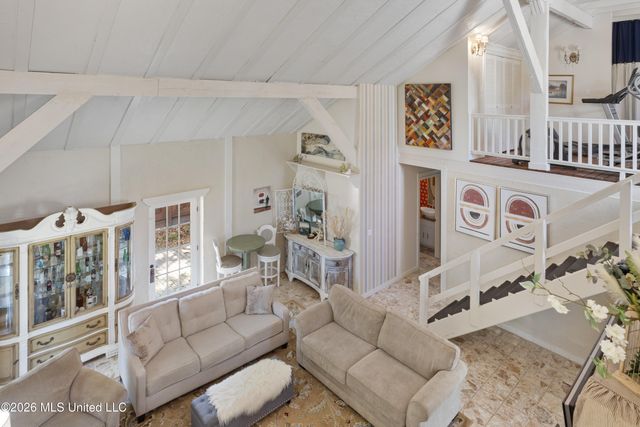 1387 Father Ryan Avenue, Biloxi, MS 39530
