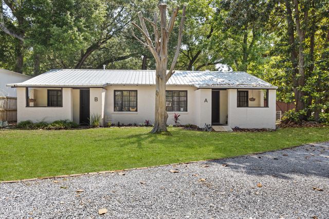 1387 Father Ryan Avenue, Biloxi, MS 39530