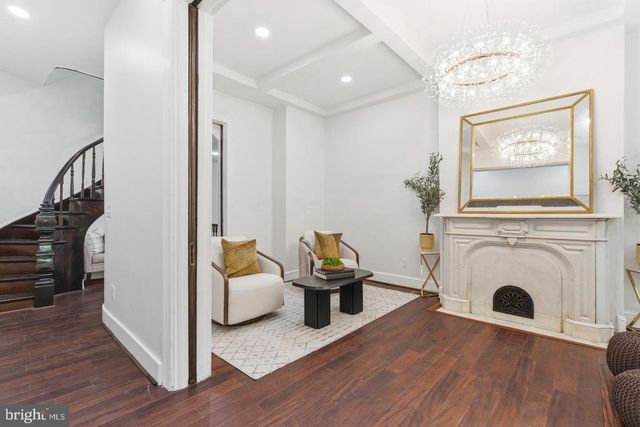 1526 MCCULLOH ST, Baltimore, MD 21217